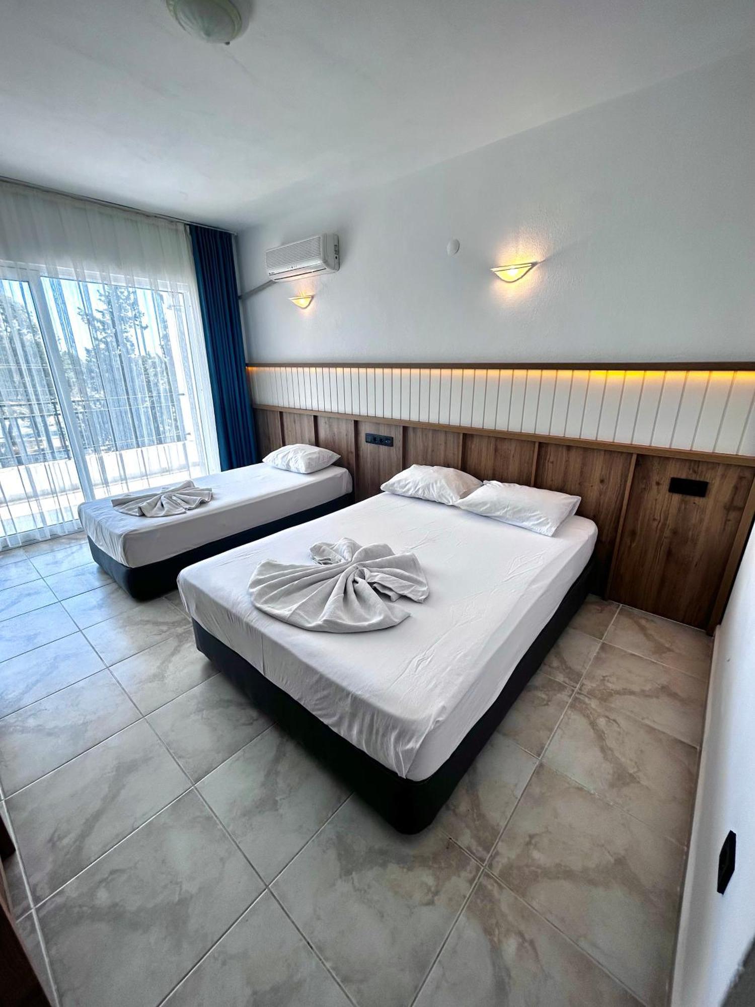 Tunan Motel Ayvalik Room photo